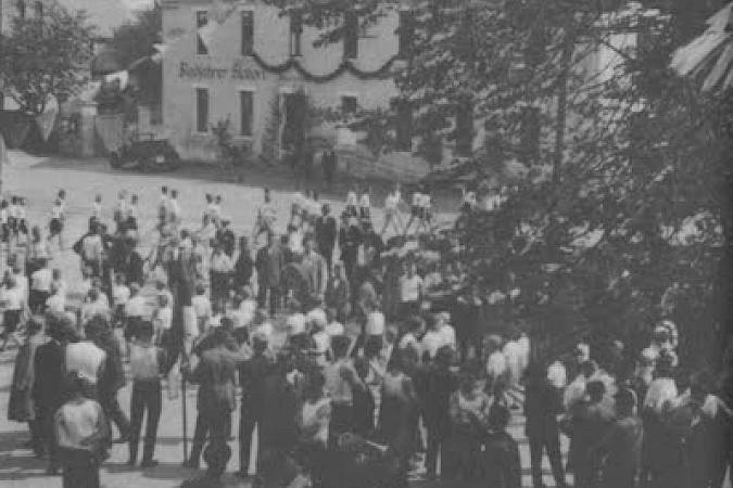 Swjedźenski ćah Sokołow na III. zwjazkowym zlěće 17.5.1931 w Radworju