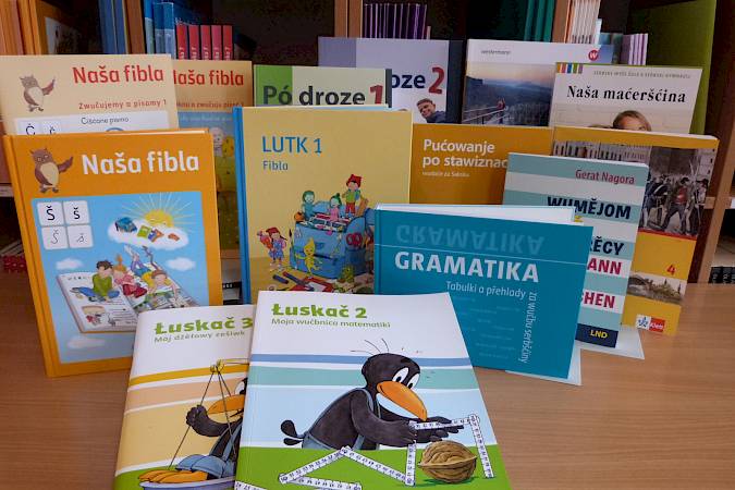 Auswahl unserer Publikationen im Überblick. Foto: Veronika Bjarsch