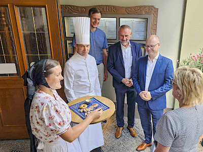 Serbowka spěchujo turizm w Sakskej ze serbskeju wjelerakosću