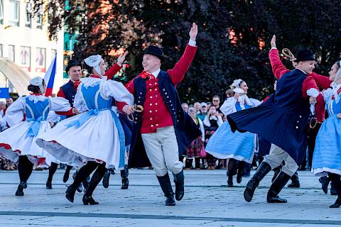 Donnerstag, 6.7.2023 - Kinderprogramm, Umzug und Galaabend in Budyšin | Bautzen, Fotos: Jörg Stephan