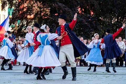 Donnerstag, 6.7.2023 - Kinderprogramm, Umzug und Galaabend in Budyšin | Bautzen, Fotos: Jörg Stephan