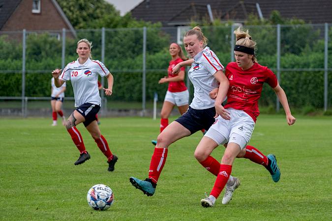 Sorbische Auswahlmannschaft der Frauen bei der Europeada 2025 in Deutschland/Dänemark. Foto: Jörg Stephan