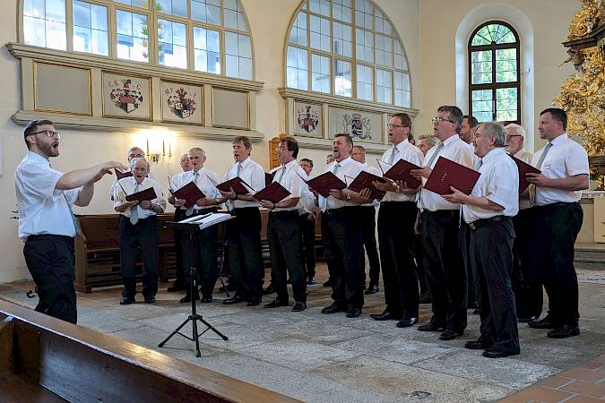 Sorbischer Männerchor Delany beim Konzert in Malešecy | Malschwitz. Foto: Katja Liesner