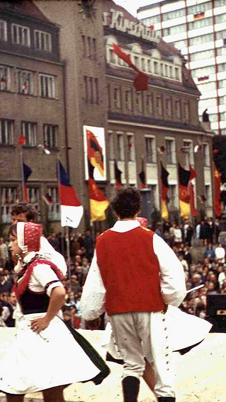 Bühnenprogramm zum III. Festival der sorbischen Kultur 1972 in Budyšin | Bautzen, Sorbisches Kulturarchiv am Sorbischen Institut