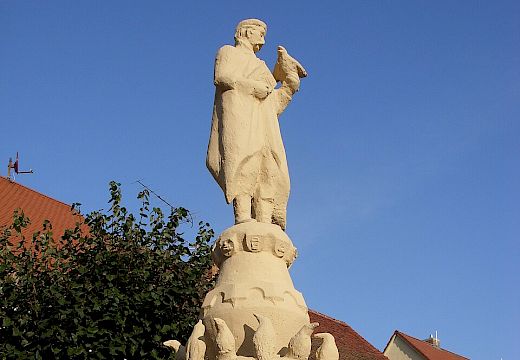 Krabatstele, Foto: Julian Nyča