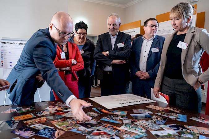 At the Domowina Main Assembly 2025, representatives of the Federal Parliament and the state parliaments of Brandenburg and Saxony were also in attendance. Photo: Marcel Schwickerath.