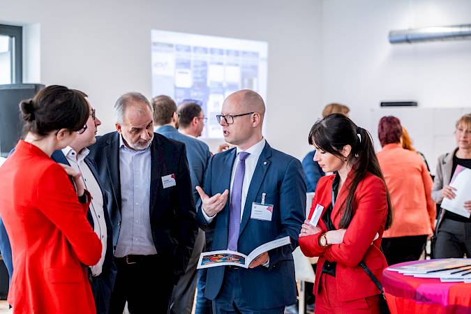 At the Domowina Main Assembly 2025, representatives of the Federal Parliament and the state parliaments of Brandenburg and Saxony were also in attendance. Photo: Marcel Schwickerath.